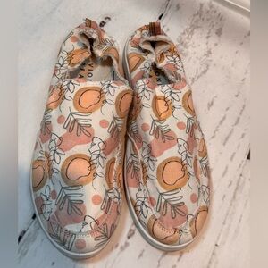 Vionic Beach Slip On Canvas Sneakers
